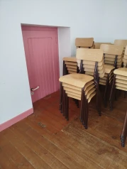 Egliseneuve porte entree materiel