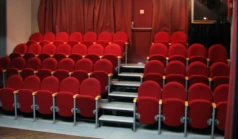PTV 001 Tres petite salle 45 places
